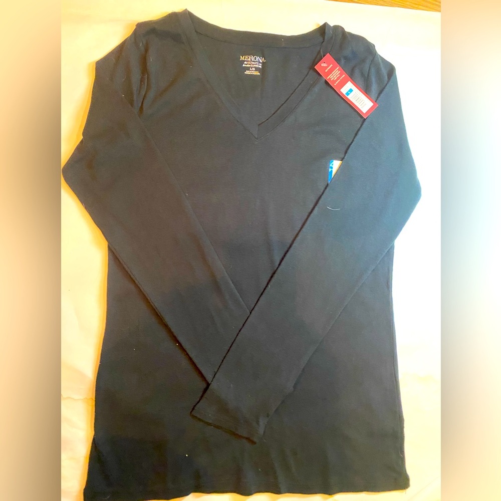 Merona the ultimate Long Sleeve Black or hot pink 100% Cotton v neck t Shirt
